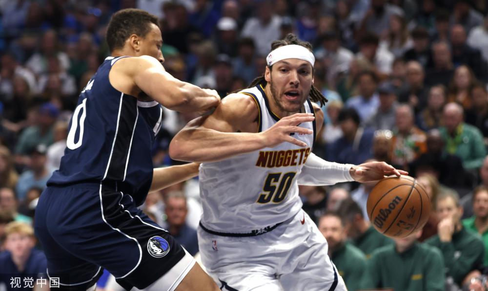 更激励着新 更激励着新