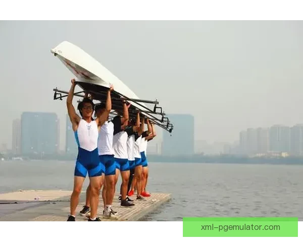 赛艇杯赛风采：挑战极限，迎风破浪！